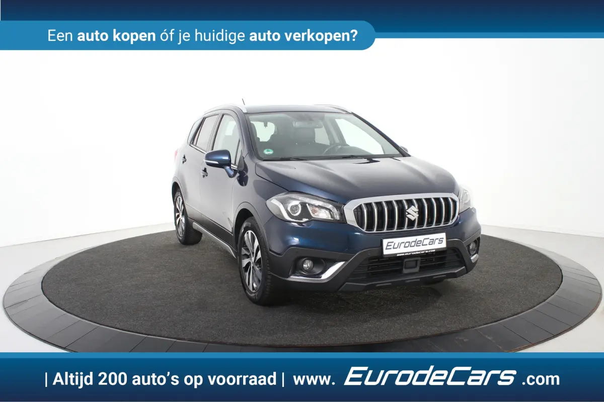 SX4 S.Cross Automaat *Navigatie*Leer*Panoramadak*Trekhaak*Stoelverwarming*