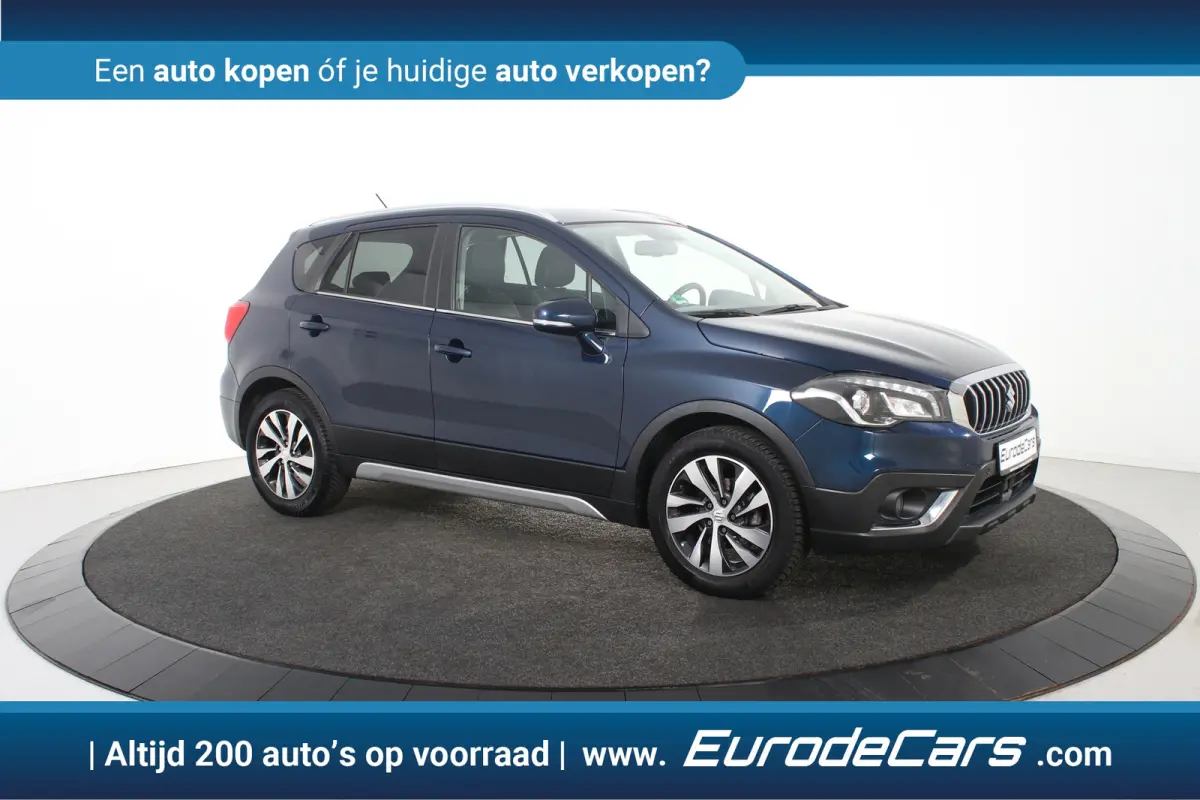 SX4 S.Cross Automaat *Navigatie*Leer*Panoramadak*Trekhaak*Stoelverwarming*