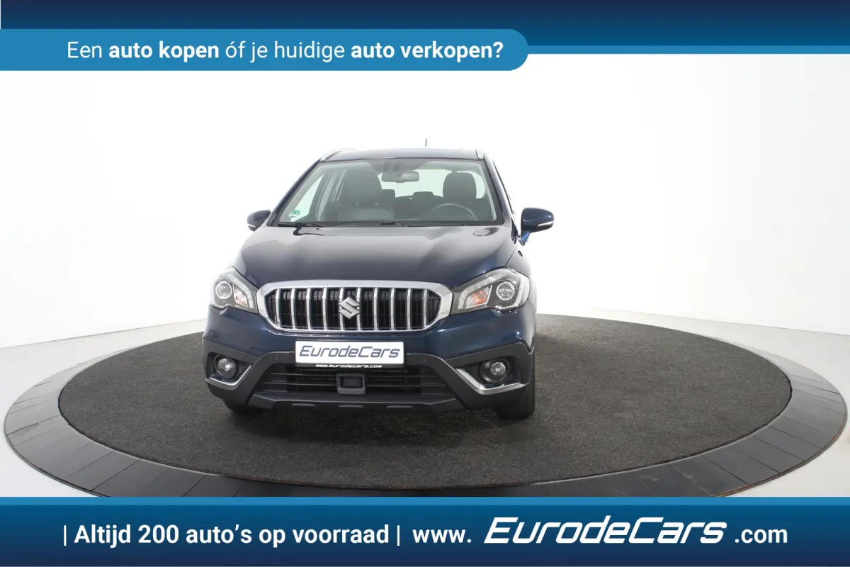 SX4 S.Cross Automaat *Navigatie*Leer*Panoramadak*Trekhaak*Stoelverwarming*
