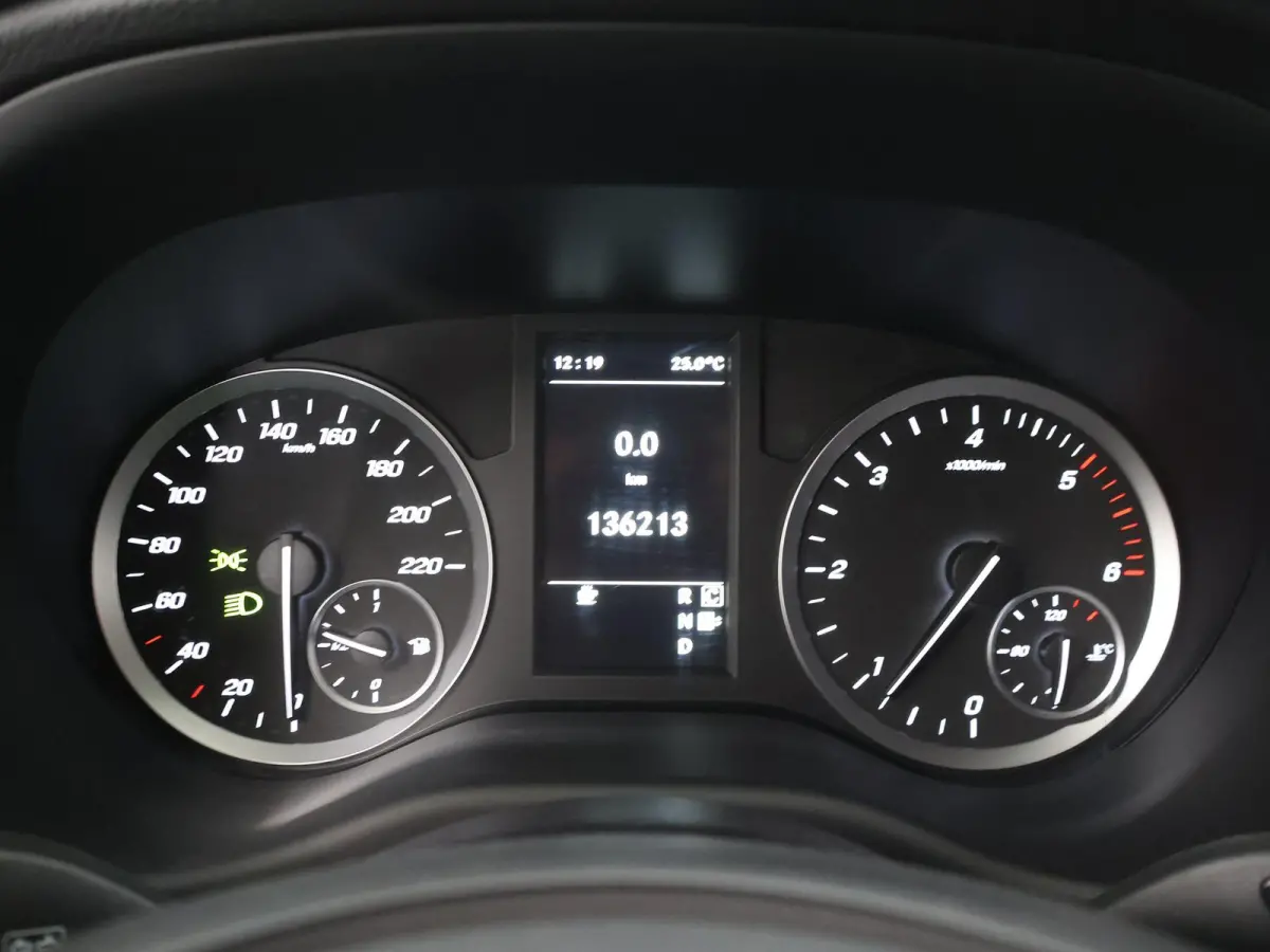 114 CDI L1