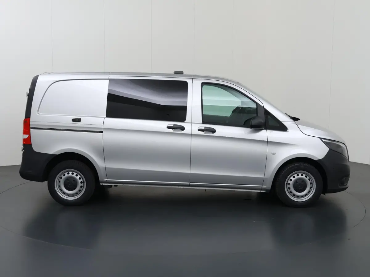114 CDI L1 | Parkeerpakket met Achteruitrijcamera | Spiegelpakket | Klasse 3 Alarm | Stoelverwarming | Bestuurdersstoel Comfort | Cruisecontrol | Achterdeuren 270° | Certified |