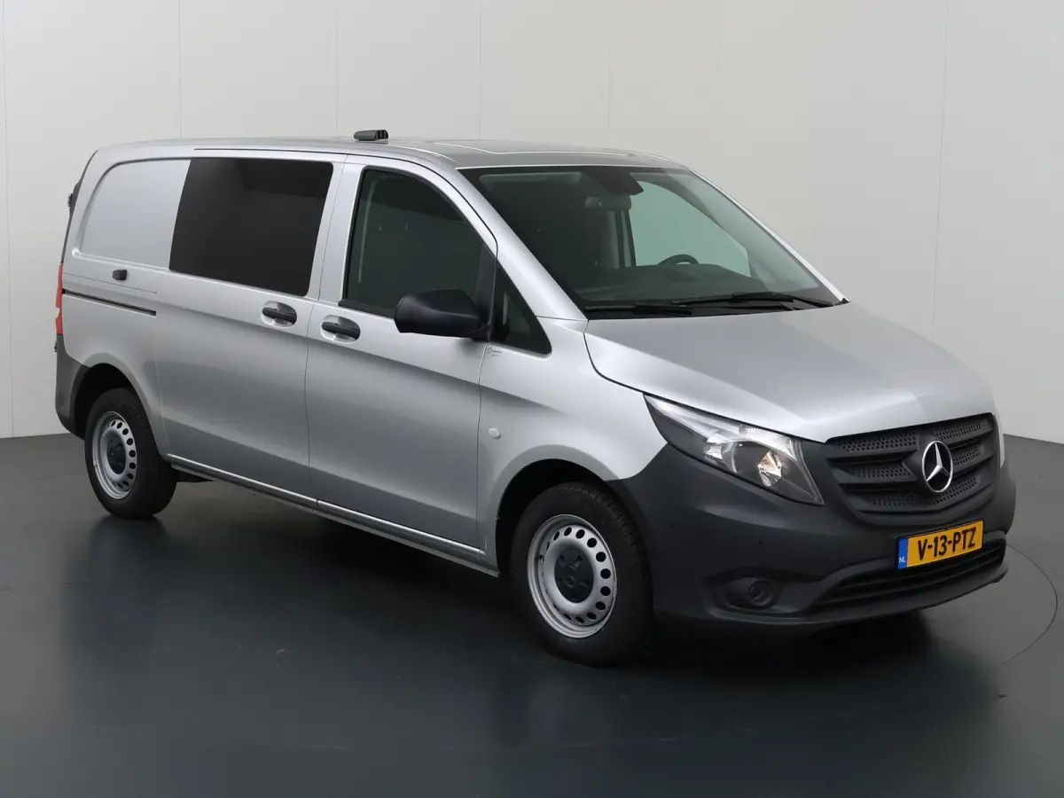 114 CDI L1 | Parkeerpakket met Achteruitrijcamera | Spiegelpakket | Klasse 3 Alarm | Stoelverwarming | Bestuurdersstoel Comfort | Cruisecontrol | Achterdeuren 270° | Certified |