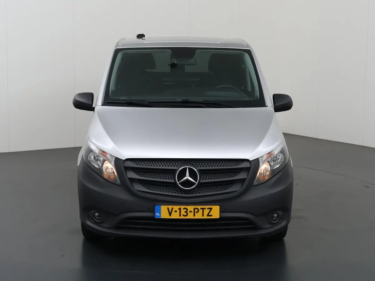 114 CDI L1 | Parkeerpakket met Achteruitrijcamera | Spiegelpakket | Klasse 3 Alarm | Stoelverwarming | Bestuurdersstoel Comfort | Cruisecontrol | Achterdeuren 270° | Certified |