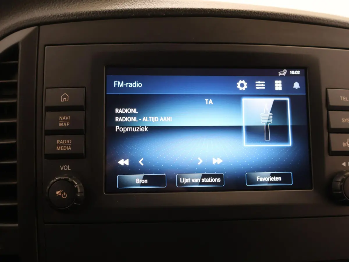 114 CDI L1 | Parkeerpakket met Achteruitrijcamera | Spiegelpakket | Klasse 3 Alarm | Stoelverwarming | Bestuurdersstoel Comfort | Cruisecontrol | Achterdeuren 270° | Certified |