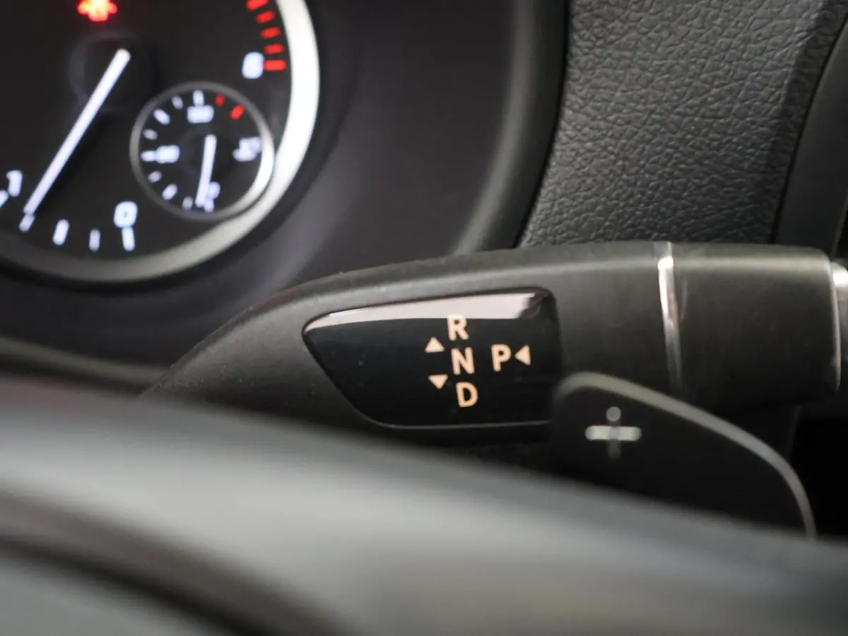 114 CDI L1 | Parkeerpakket met Achteruitrijcamera | Spiegelpakket | Klasse 3 Alarm | Stoelverwarming | Bestuurdersstoel Comfort | Cruisecontrol | Achterdeuren 270° | Certified |