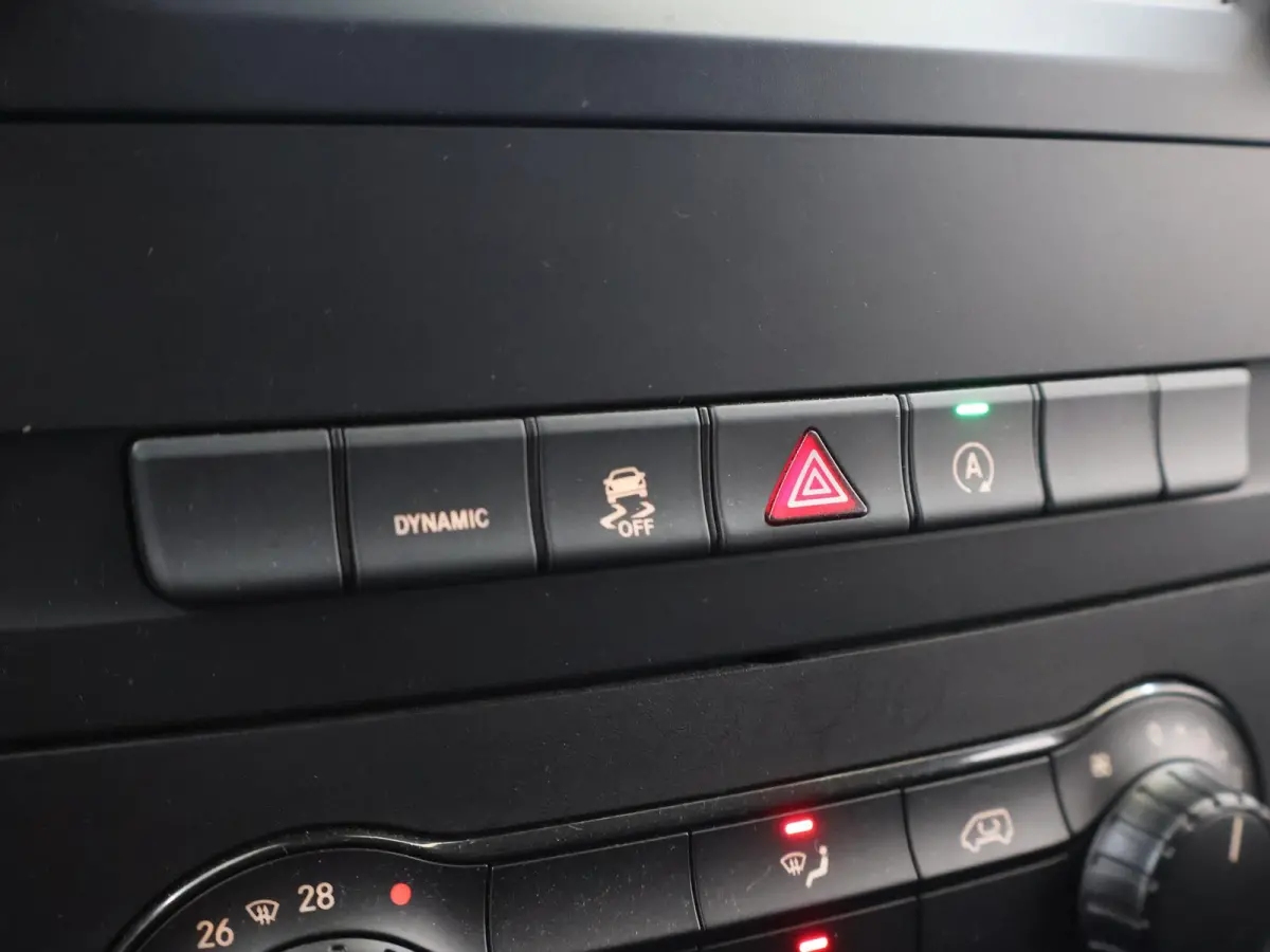 114 CDI L1 | Parkeerpakket met Achteruitrijcamera | Spiegelpakket | Klasse 3 Alarm | Stoelverwarming | Bestuurdersstoel Comfort | Cruisecontrol | Achterdeuren 270° | Certified |