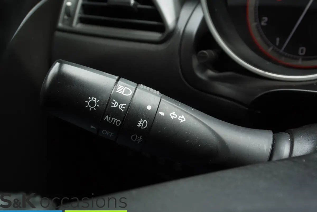 1.2 Style Hybrid ACC Apple Car Play Keyless