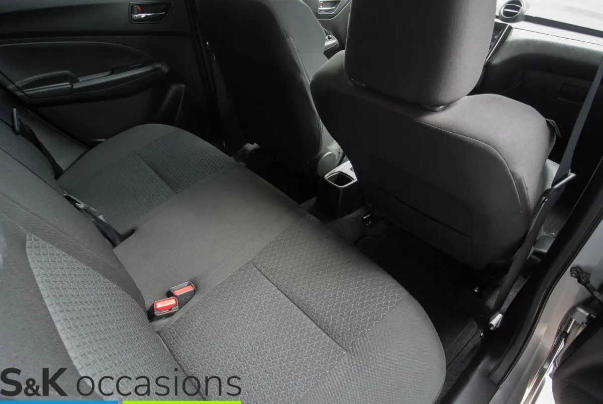 1.2 Style Hybrid ACC Apple Car Play Keyless