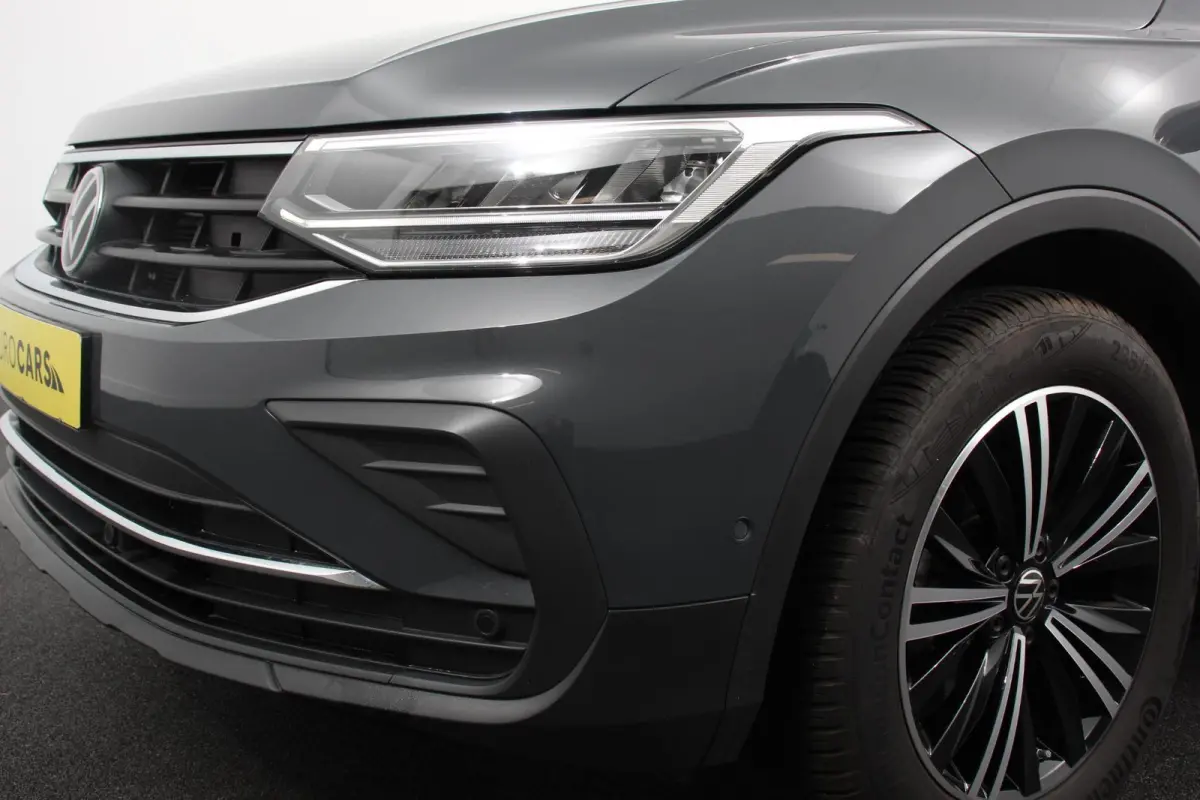 1.5 TSI DSG Active Navigatie Climate Control Adaptive Cruise Camera Control Led Dab Stoelverwarming Lichtmetalen Velgen