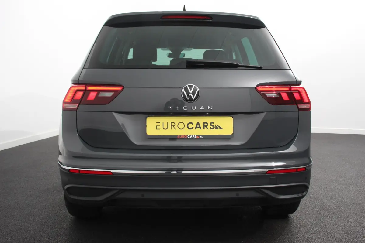 1.5 TSI DSG Active Navigatie Climate Control Adaptive Cruise Camera Control Led Dab Stoelverwarming Lichtmetalen Velgen