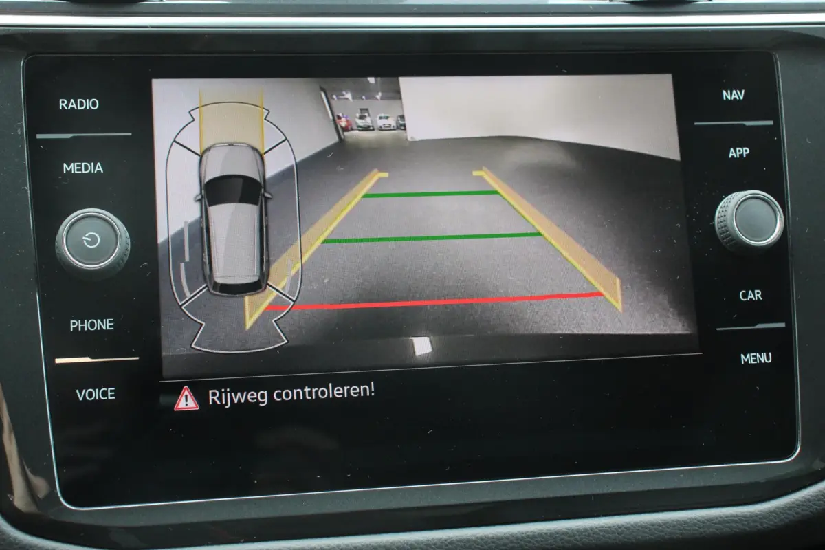 1.5 TSI DSG Active Navigatie Climate Control Adaptive Cruise Camera Control Led Dab Stoelverwarming Lichtmetalen Velgen