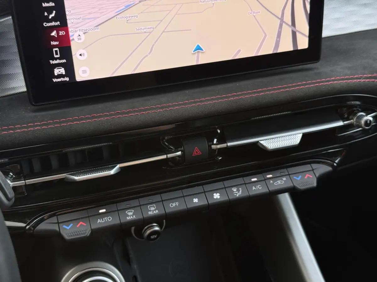 1.3T PHEV Veloce | Pano | 360° Cam | ACC