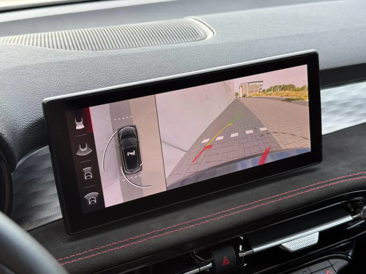 1.3T PHEV Veloce | Pano | 360° Cam | ACC