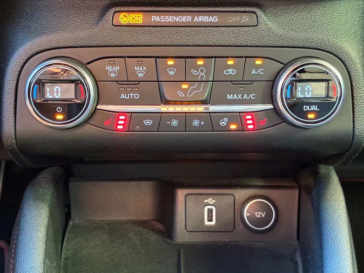 1.0 EcoBoost ST Line Business|Camera|Navigatie|Climatronic|CruiseControl|B&O|PDC|