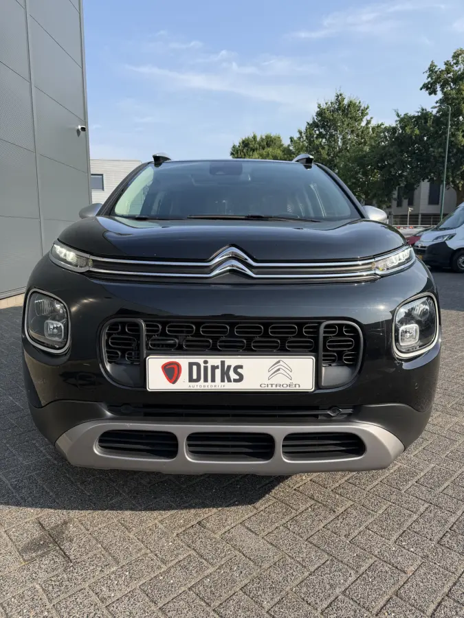 110pk Shine (Elektrisch Schuifdak - trekhaak - Camera - Parkeersensoren V+A - Automatische Airco - Navigatie - Apple carplay)