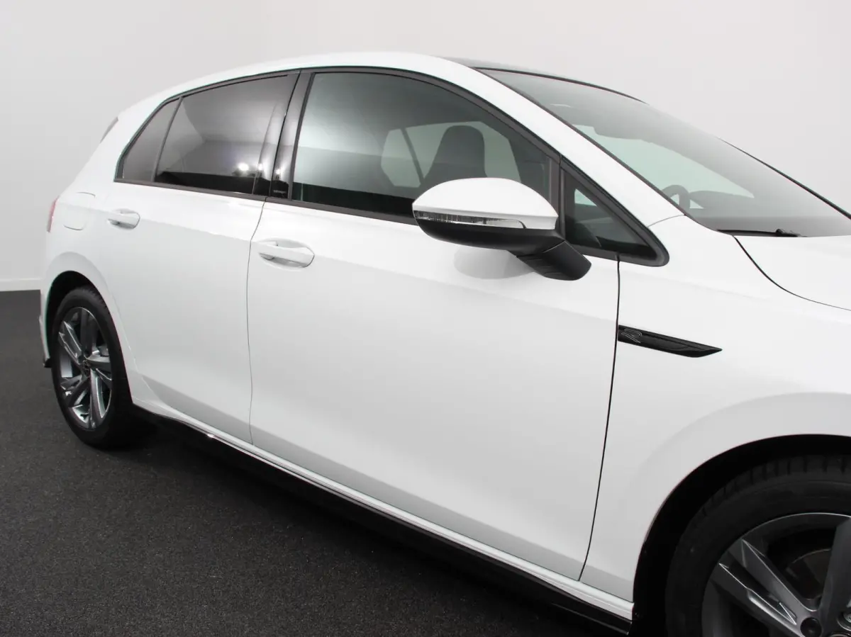 1.5 eTSI DSG R-Line Panorama dak Navigatie Apple Carplay/Android Auto Climate Control Camera Dab Extra Getint Glas Adaptive Cruise Control Virtual Cockpit Lichtmetalen Velgen
