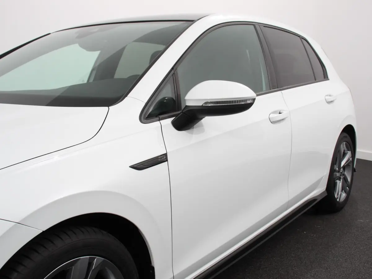 1.5 eTSI DSG R-Line Panorama dak Navigatie Apple Carplay/Android Auto Climate Control Camera Dab Extra Getint Glas Adaptive Cruise Control Virtual Cockpit Lichtmetalen Velgen