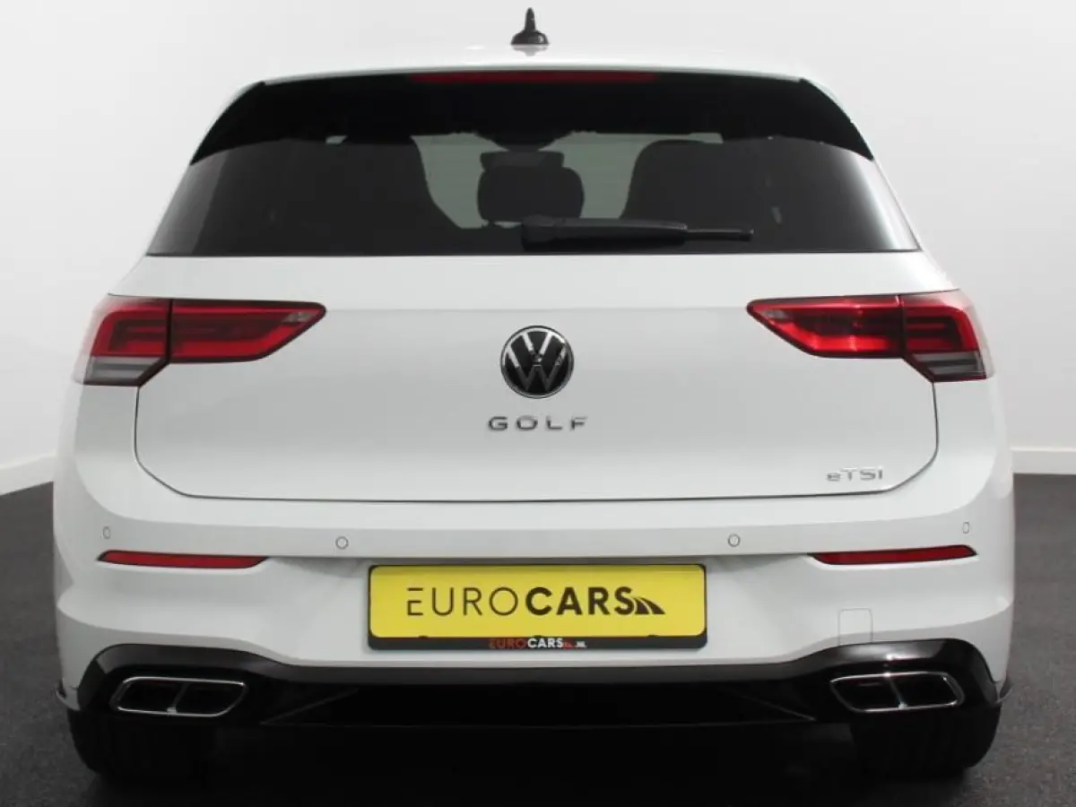 1.5 eTSI DSG R-Line Panorama dak Navigatie Apple Carplay/Android Auto Climate Control Camera Dab Extra Getint Glas Adaptive Cruise Control Virtual Cockpit Lichtmetalen Velgen
