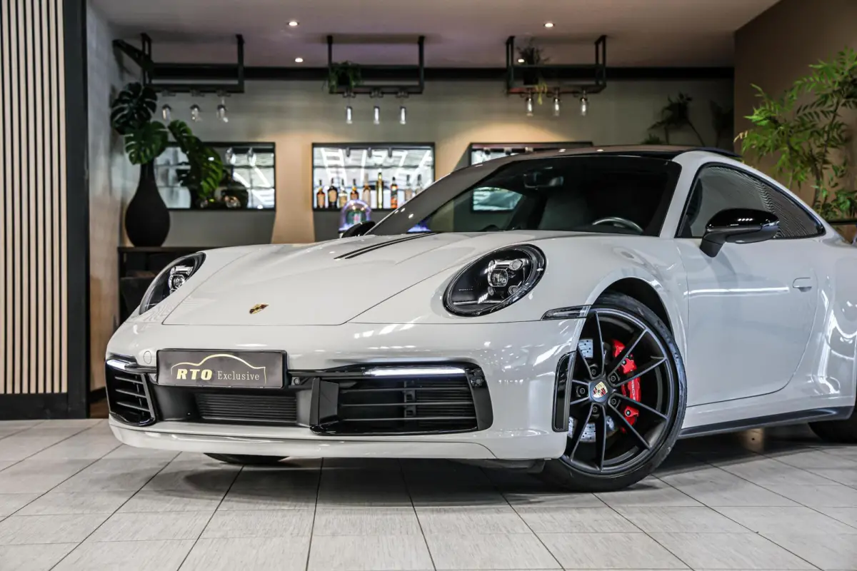 3.0 Carrera S| Techart | Akrapovic | Pano | Chrono