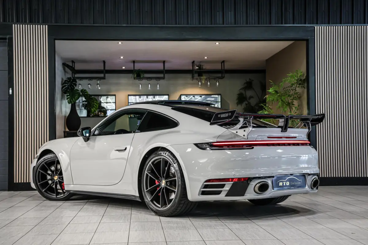 3.0 Carrera S| Techart | Akrapovic | Pano | Chrono