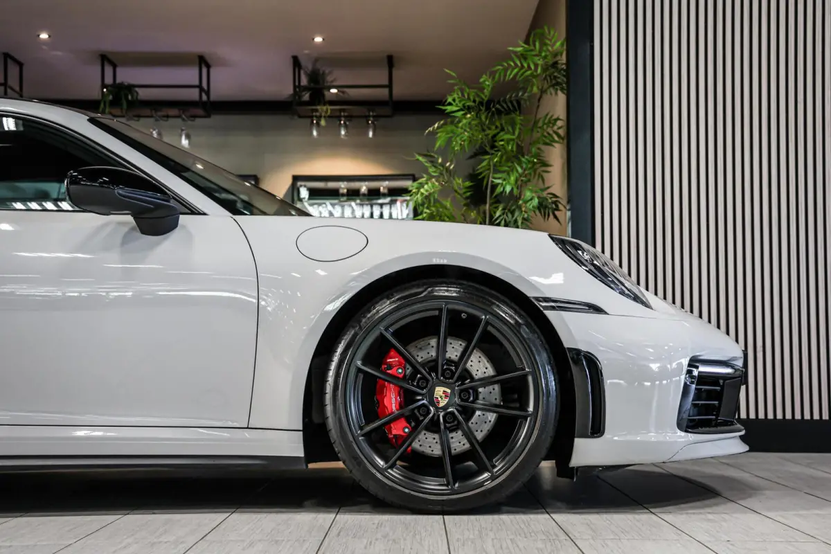 3.0 Carrera S| Techart | Akrapovic | Pano | Chrono