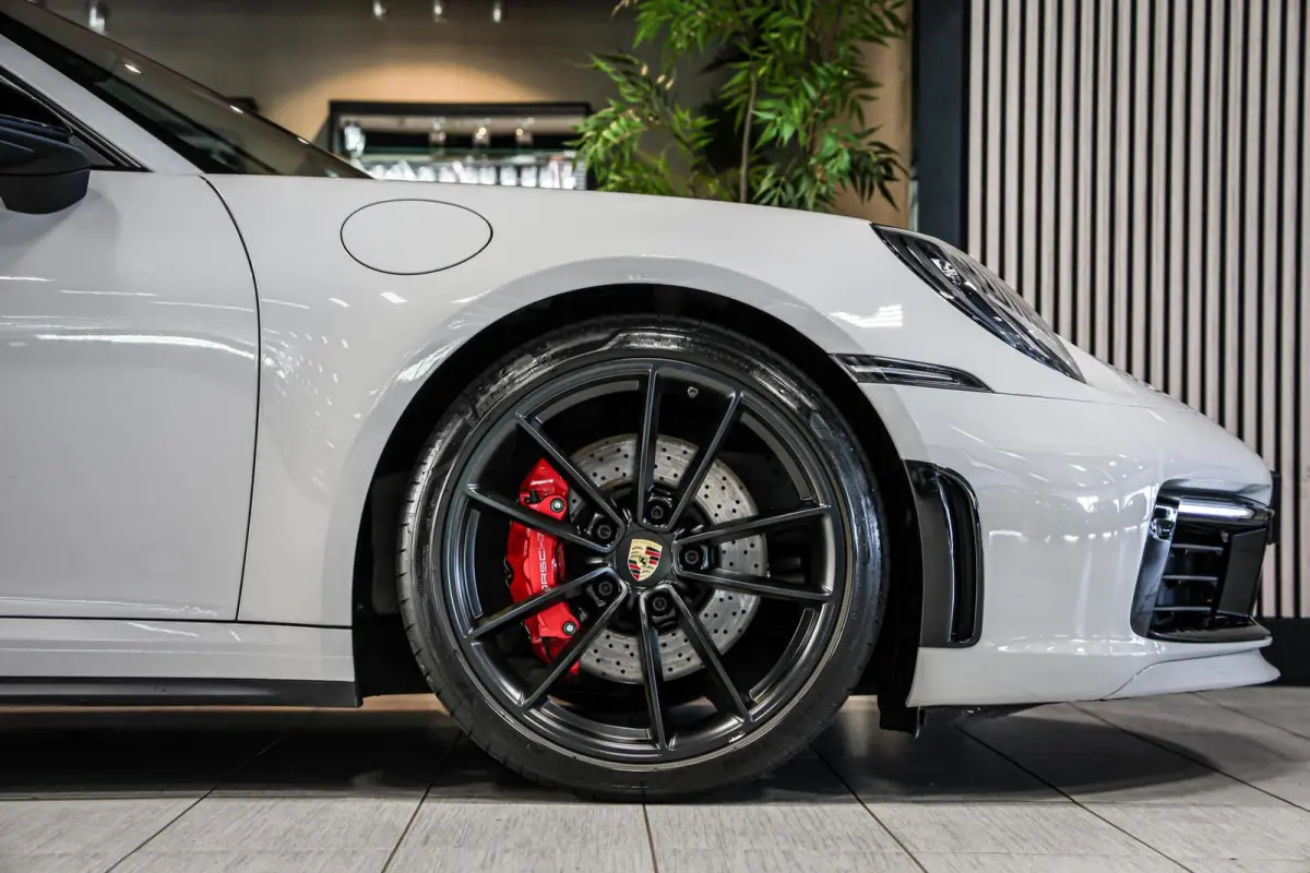 3.0 Carrera S| Techart | Akrapovic | Pano | Chrono