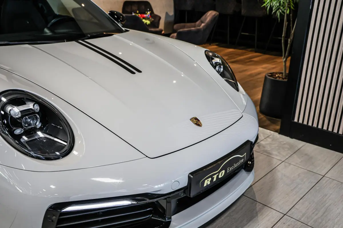3.0 Carrera S| Techart | Akrapovic | Pano | Chrono