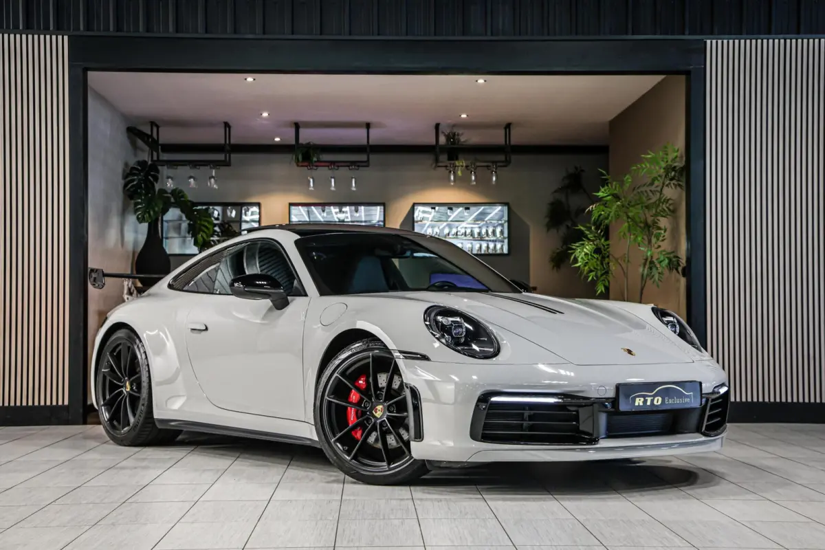 3.0 Carrera S| Techart | Akrapovic | Pano | Chrono