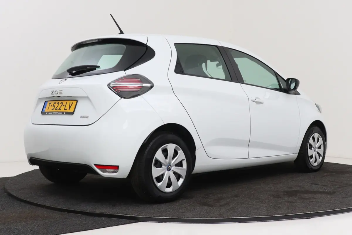 R110 Life 52 kWh (ex Accu) | 58.000 KM! | 91% SOH | CarPlay | Dealer Ond. | Keyless Entry/Start |