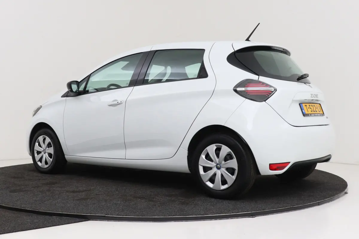 R110 Life 52 kWh (ex Accu) | 58.000 KM! | 91% SOH | CarPlay | Dealer Ond. | Keyless Entry/Start |