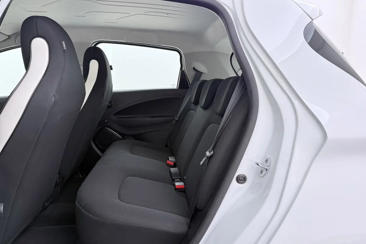 R110 Life 52 kWh (ex Accu) | 58.000 KM! | 91% SOH | CarPlay | Dealer Ond. | Keyless Entry/Start |