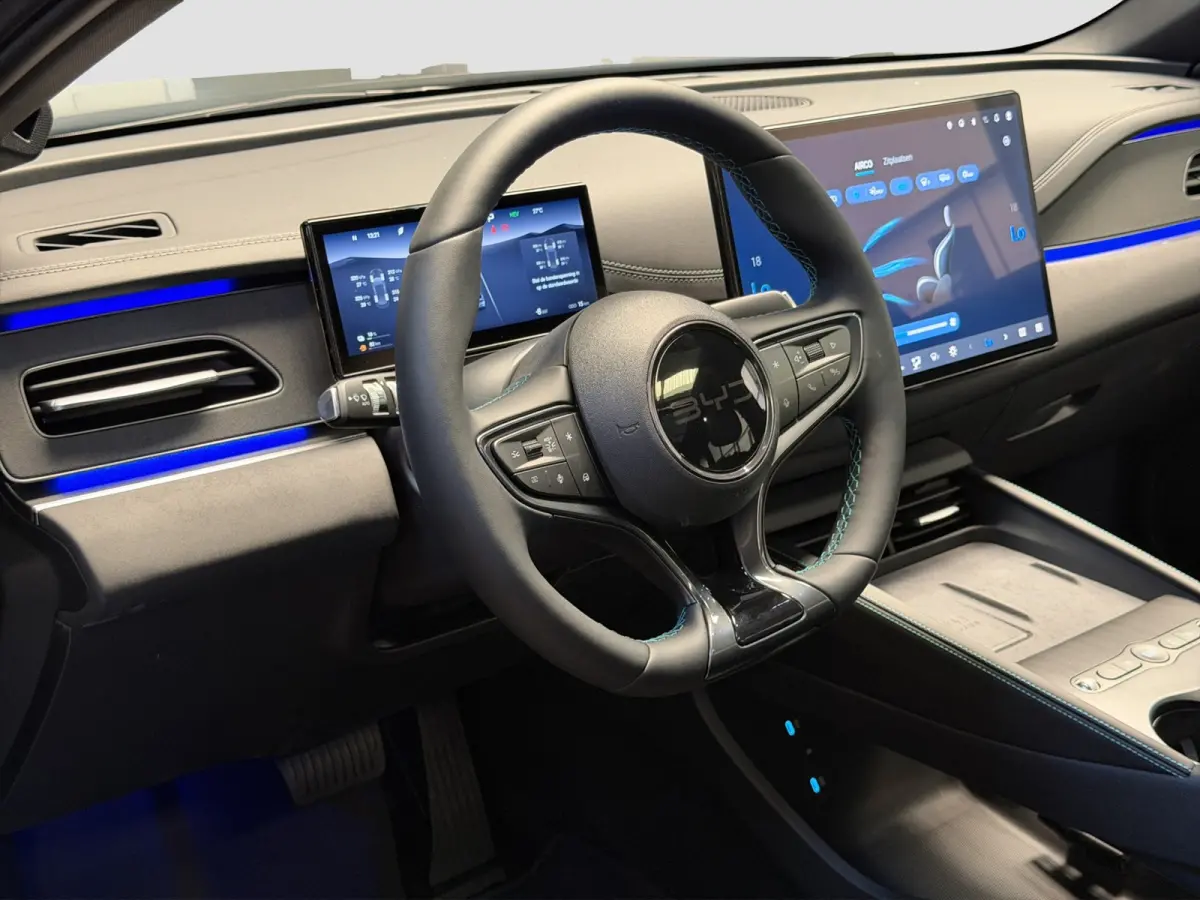 1.5 DM-i Comfort|Pano|360|19kWh|6 jr garantie|100km wltp