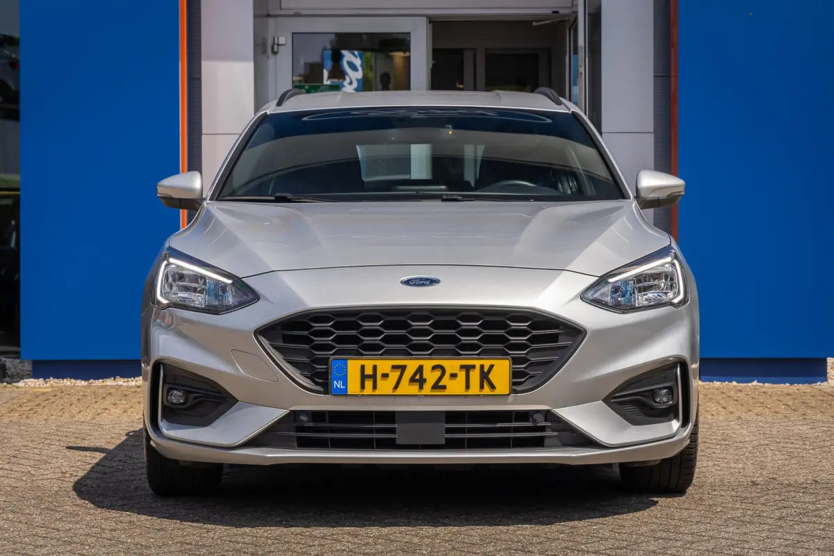 1.0 EcoBoost ST Line Business | Apple Carplay/Android Auto | Cruise control | lane Assist | Parkeersensoren Voor / Achter | Airco automatisch | Airco (automatisch) | Apple Carplay/Android Au