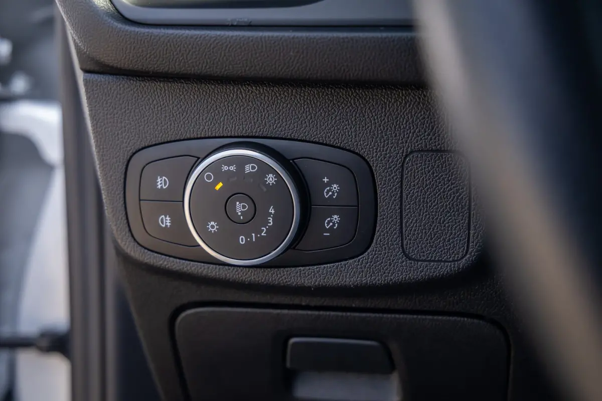 1.0 EcoBoost ST Line Business | Apple Carplay/Android Auto | Cruise control | lane Assist | Parkeersensoren Voor / Achter | Airco automatisch | Airco (automatisch) | Apple Carplay/Android Au