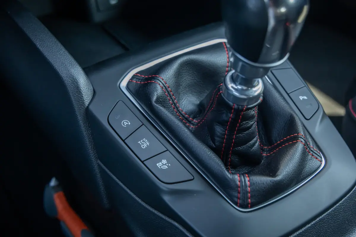 1.0 EcoBoost ST Line Business | Apple Carplay/Android Auto | Cruise control | lane Assist | Parkeersensoren Voor / Achter | Airco automatisch | Airco (automatisch) | Apple Carplay/Android Au