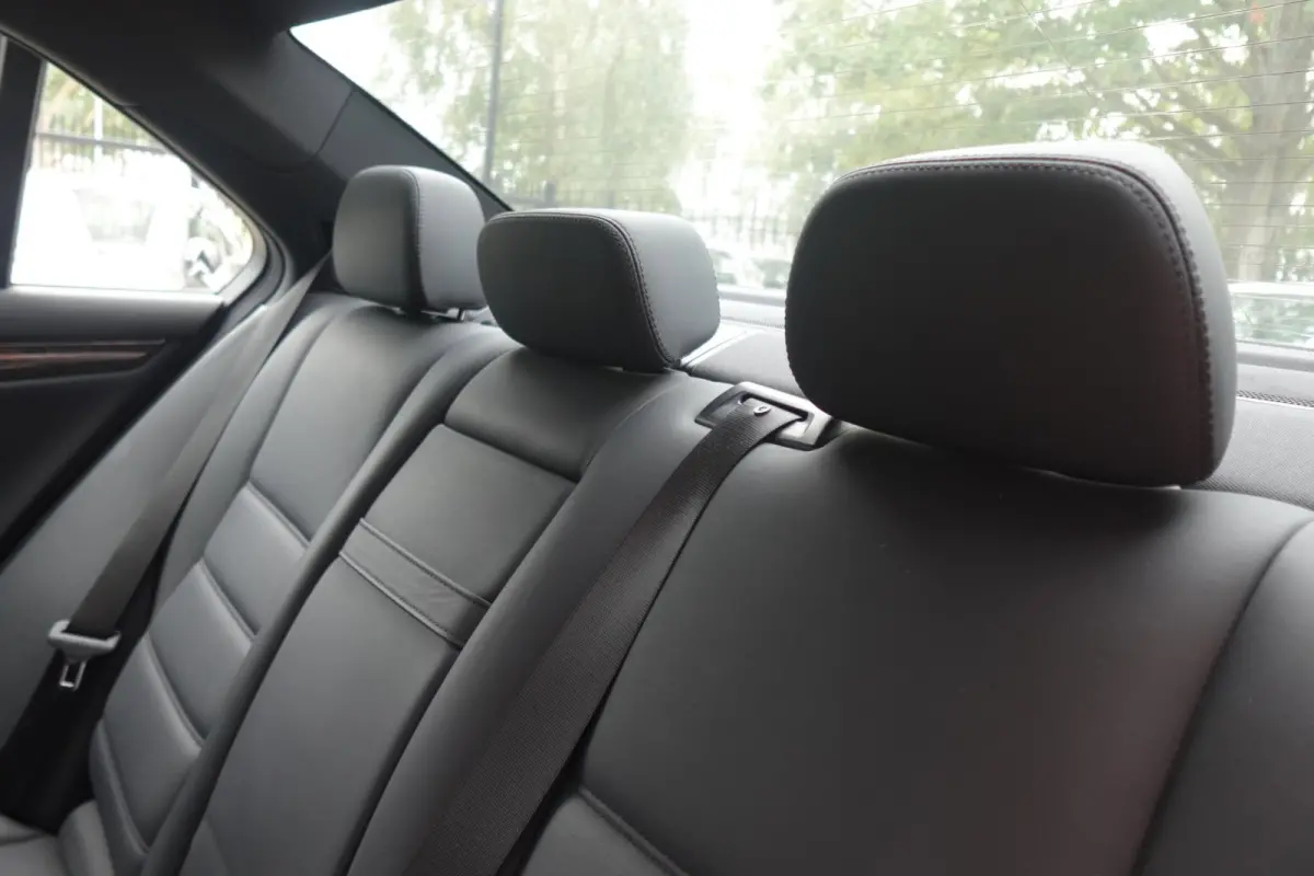 C63 AMG PANO NAVI LEDER VOL