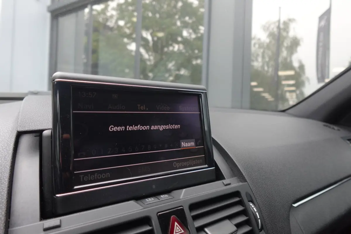 C63 AMG PANO NAVI LEDER VOL
