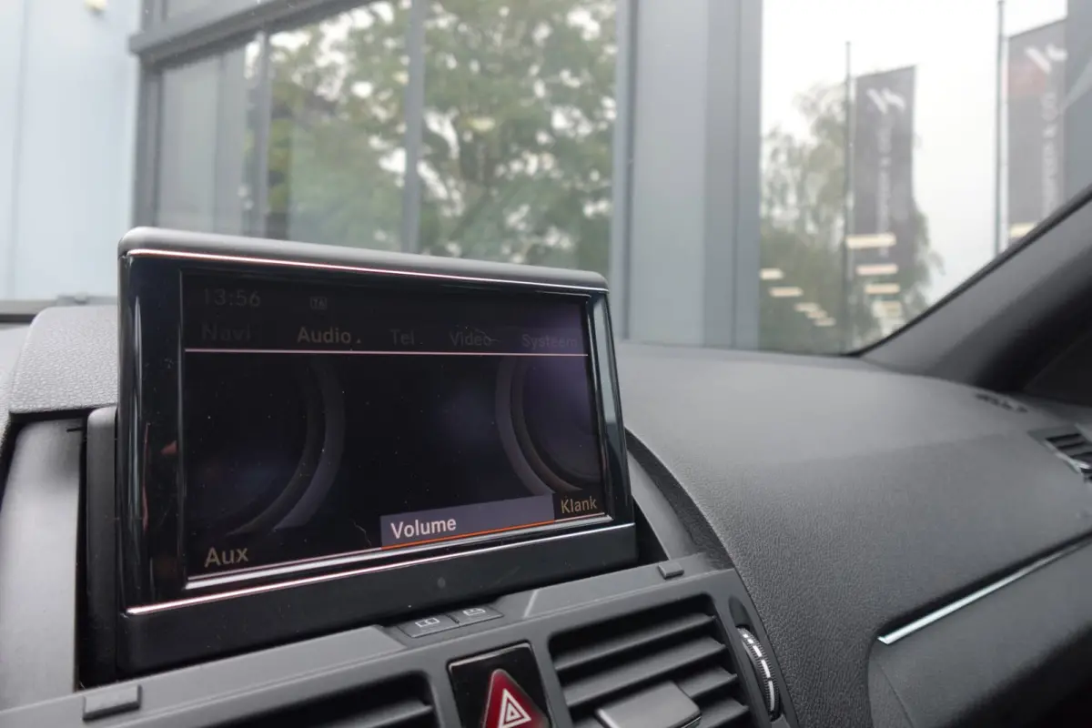 C63 AMG PANO NAVI LEDER VOL