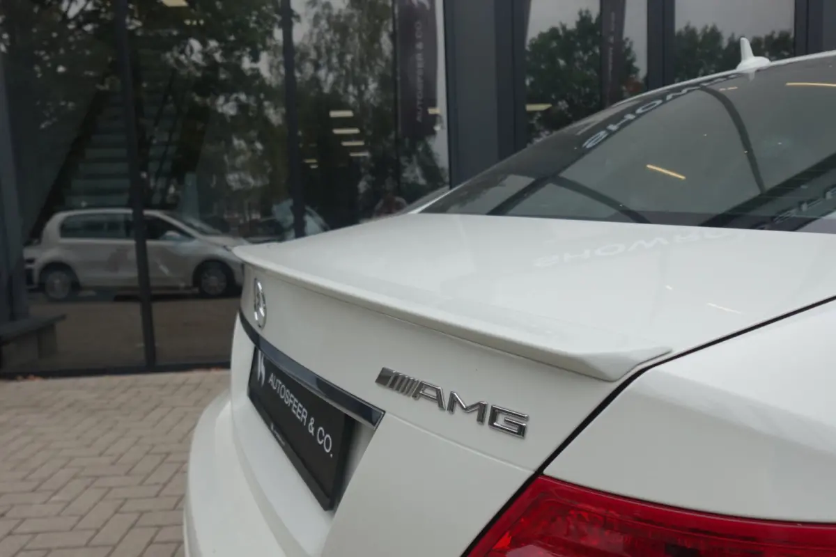 C63 AMG PANO NAVI LEDER VOL