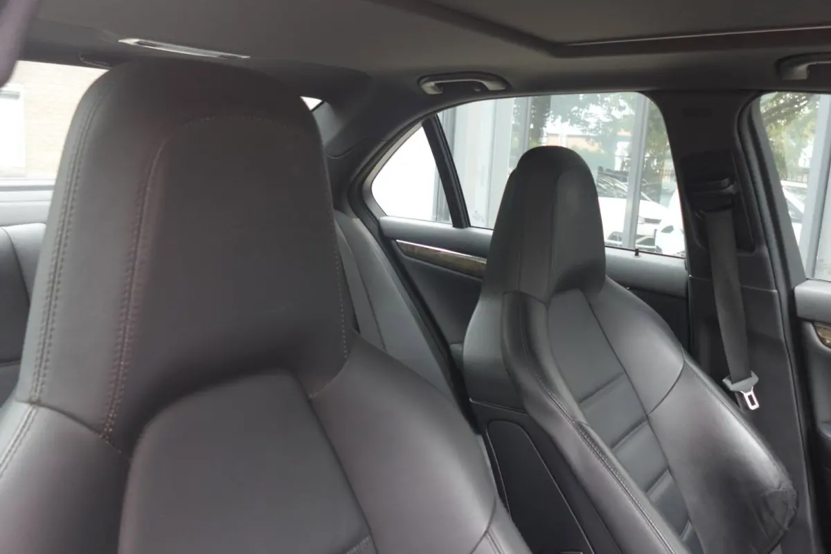 C63 AMG PANO NAVI LEDER VOL