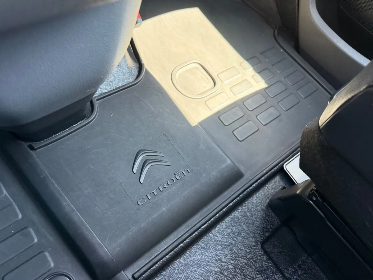 2.0 BlueHDI 180pk automaat XL Club, CarPlay, HUD, KeyLess, Trekhaak, Clima,
