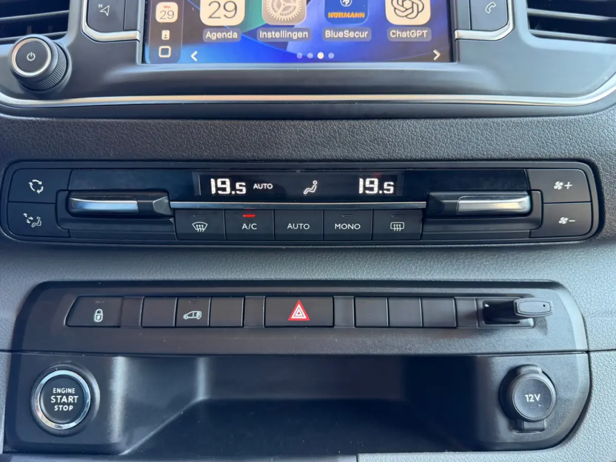 2.0 BlueHDI 180pk automaat XL Club, CarPlay, HUD, KeyLess, Trekhaak, Clima,