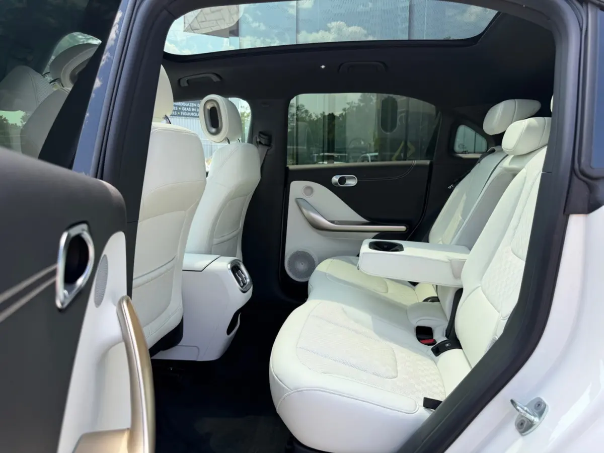 Launch Edition, NAP, limited 1 of 1000, 66 kWh