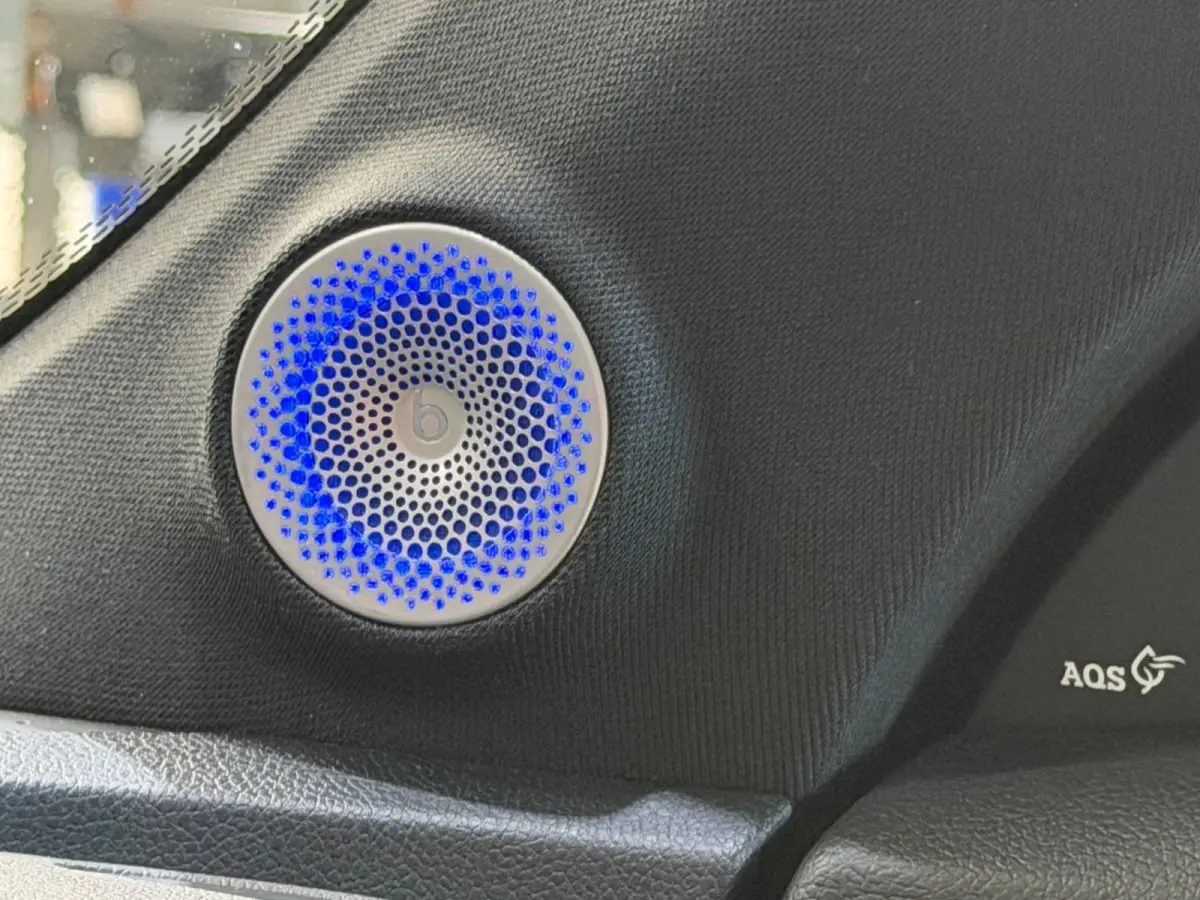 Launch Edition, NAP, limited 1 of 1000, 66 kWh