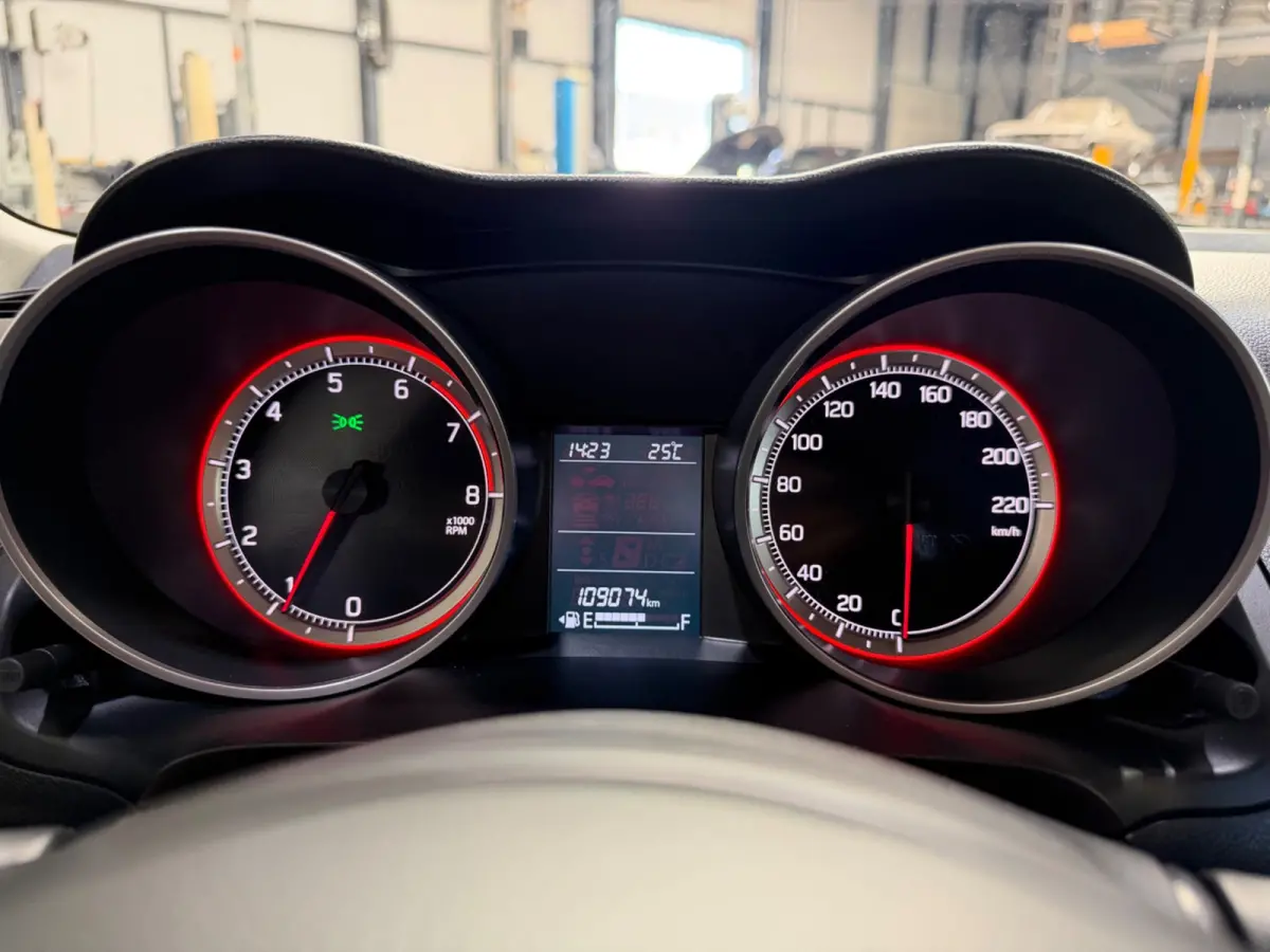 1.2 Select, CarPlay, Airco, Camera