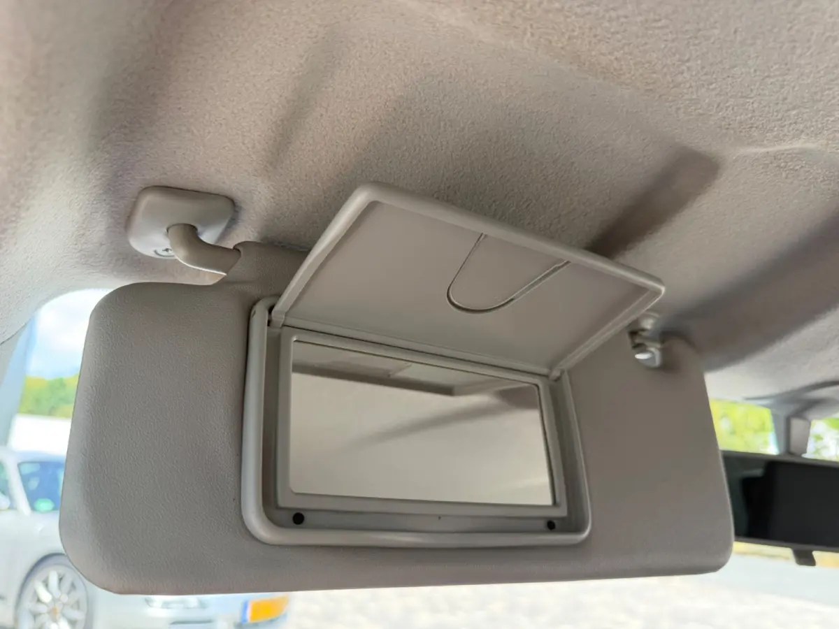 1.2 Select, CarPlay, Airco, Camera