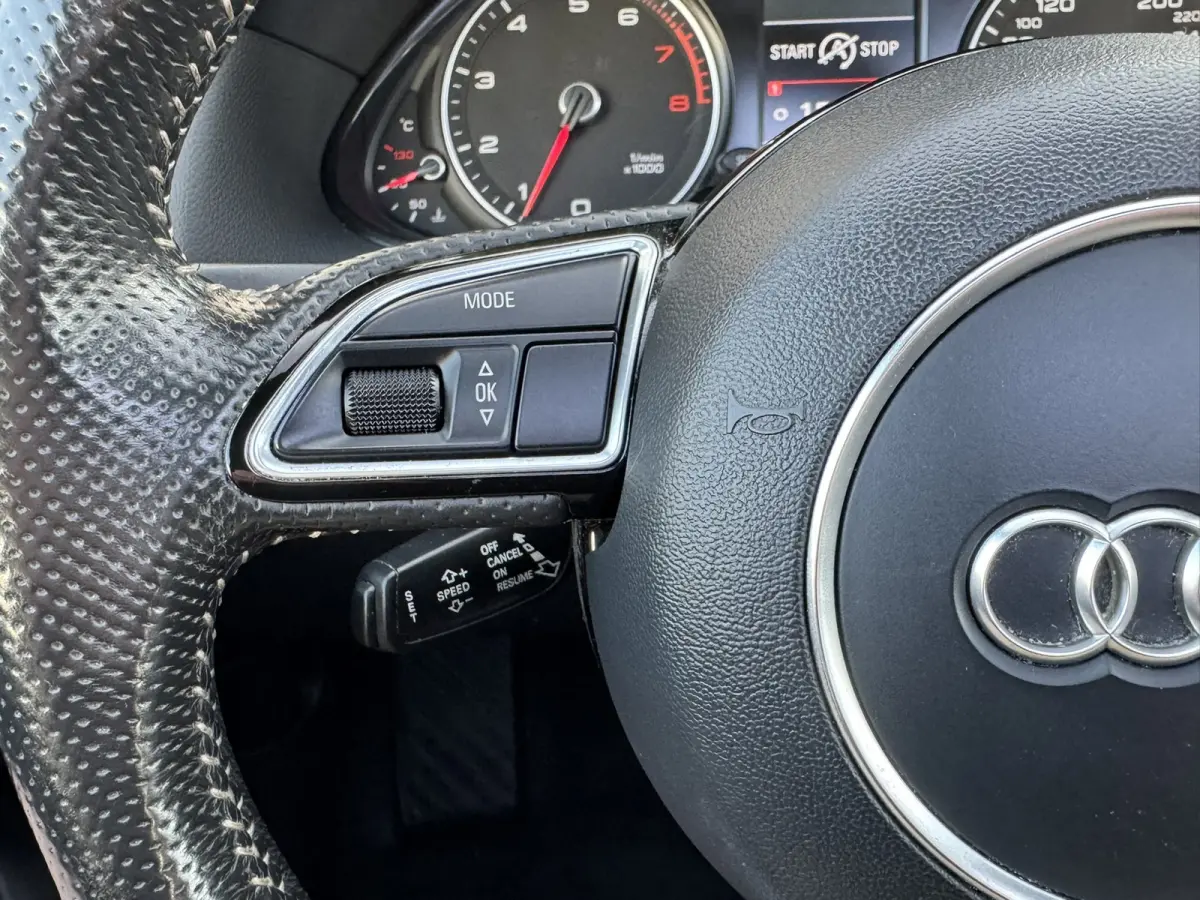 2.0 TFSI quattro Sport Edition 3 X S-line Automaat Navigatie Pano All-Season banden PDC v+A