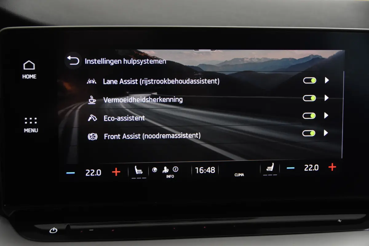 1.0 TSI Clever *1ste Eigenaar*Navigatie*Stoelverwarming*Camera*