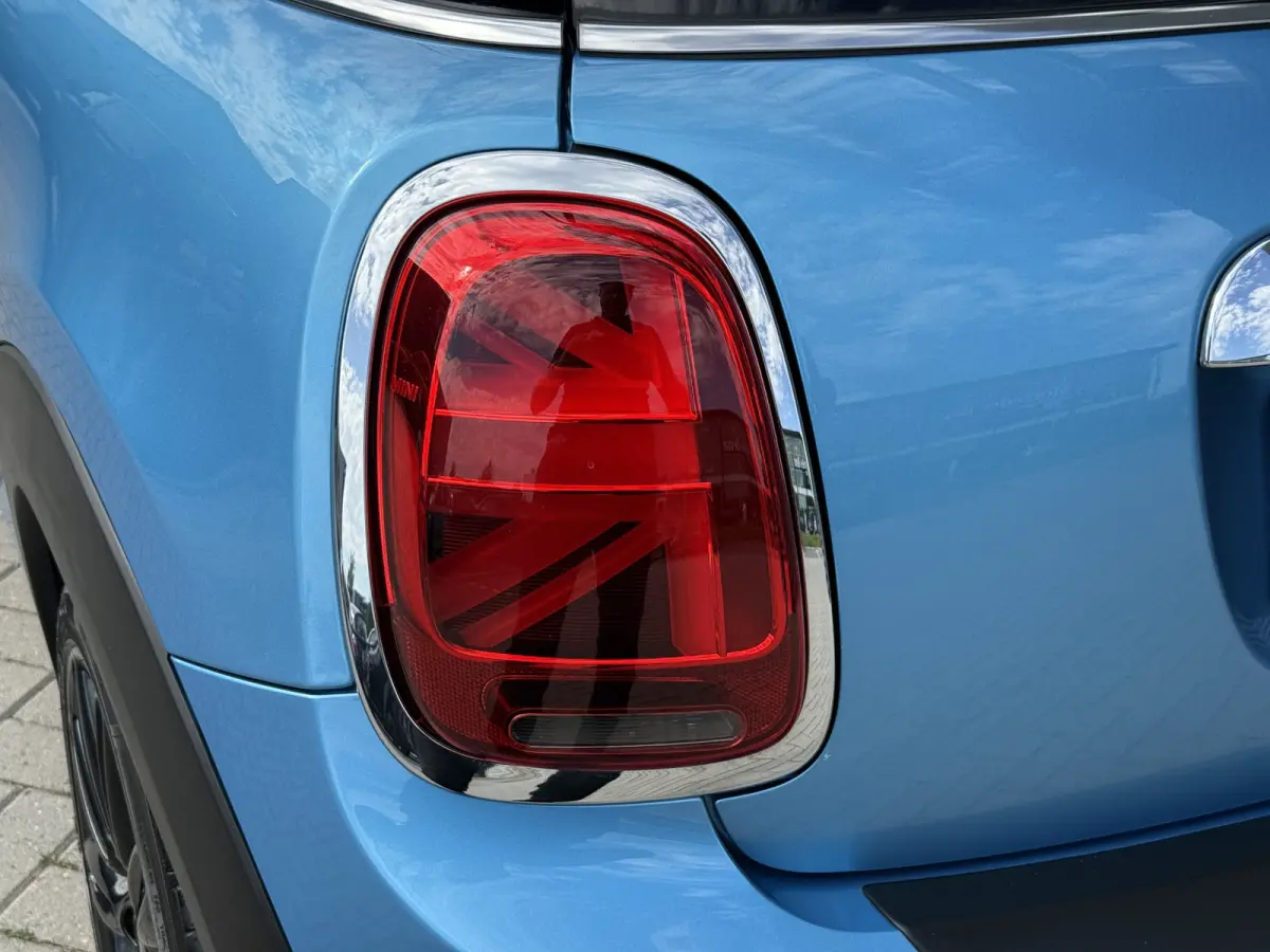 1.5 Cooper Pano/Camera/Apple