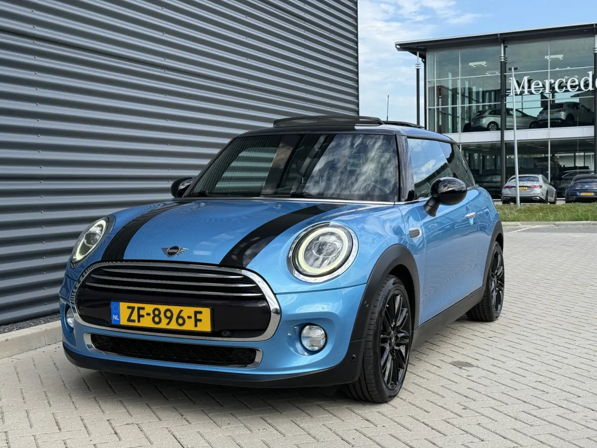 1.5 Cooper Pano/Camera/Apple